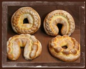 Display breads